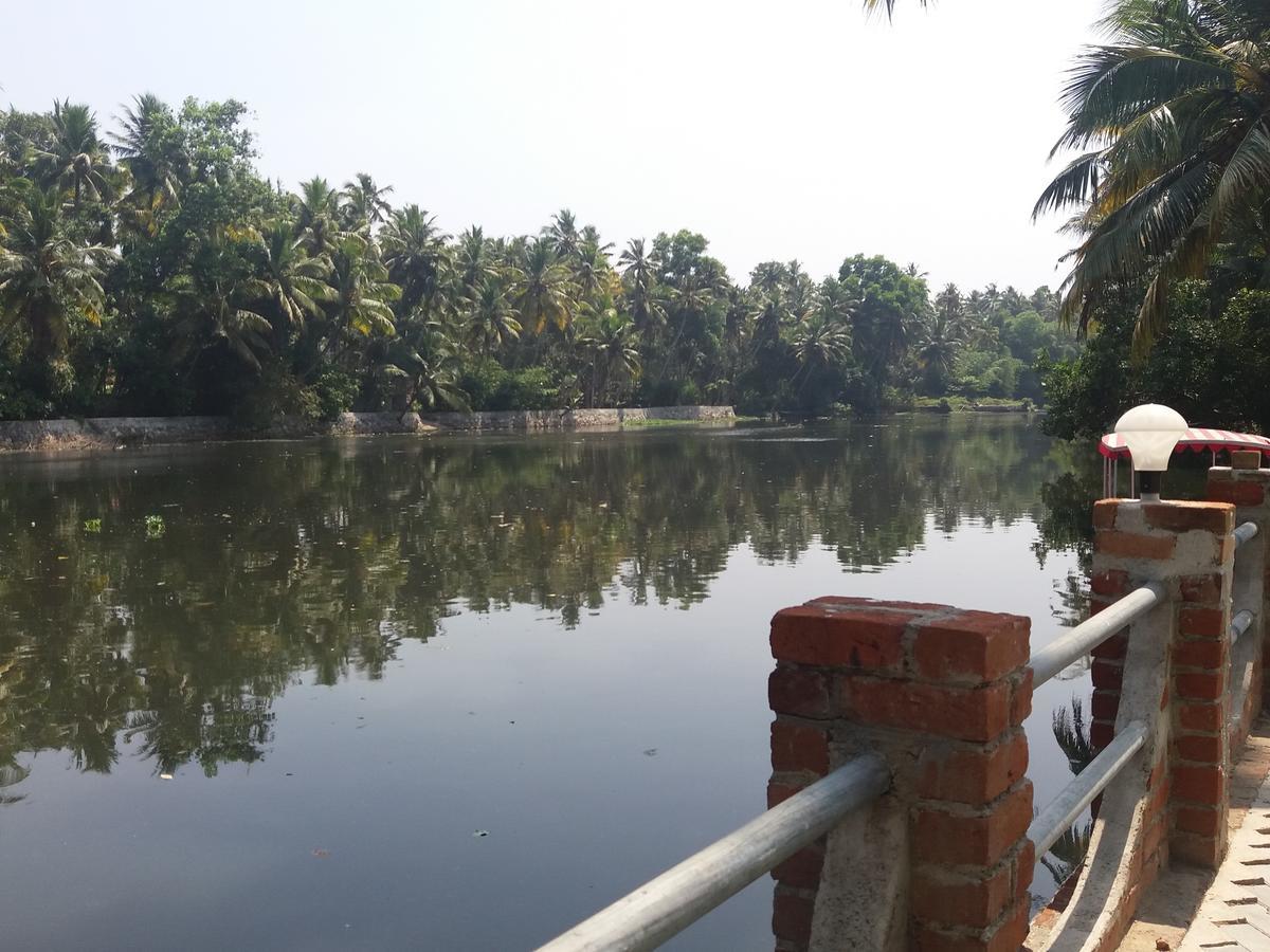 Travancore Island Resort Thiruvananthapuram Extérieur photo