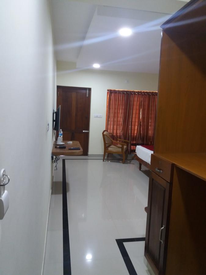 Travancore Island Resort Thiruvananthapuram Extérieur photo